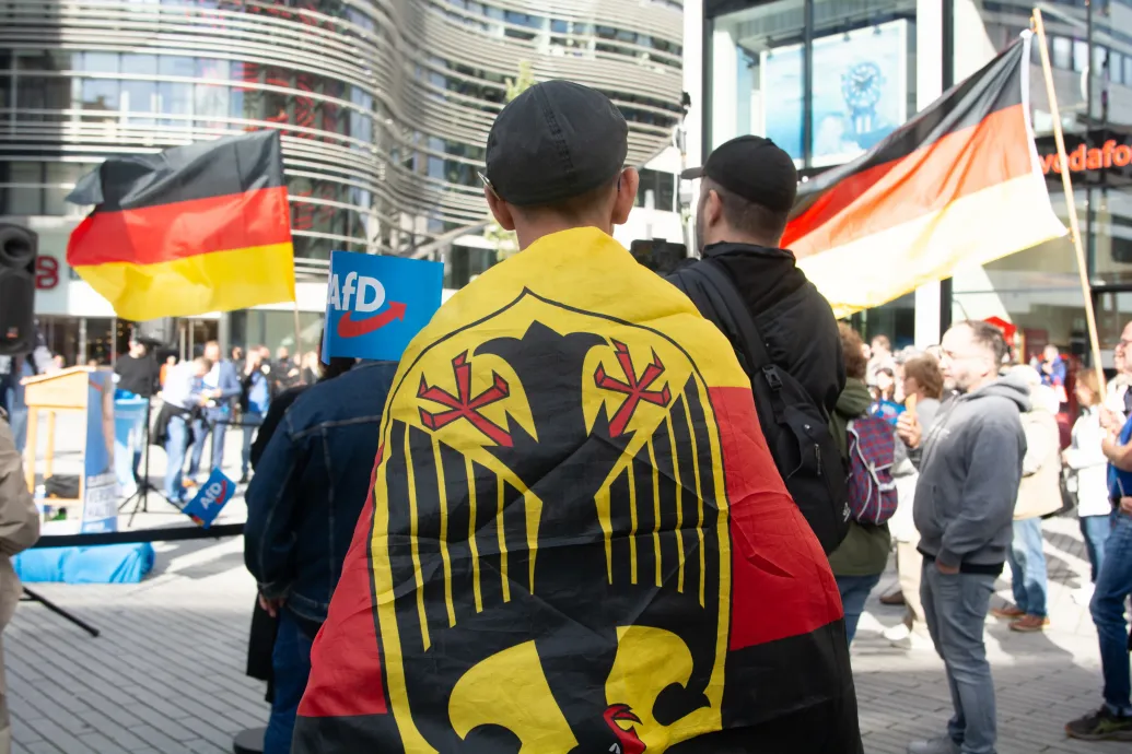Nem mosta el a kék hullám a tűzfalat, a legnépesebb német tartományban megállították az AfD-t