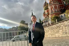 Szeretettel Moszkvából: az MCC diplomáciai vezetője odautazott, és elmondta, micsoda lehetőségeket kínál az orosz hadsereg