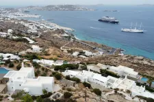 Villa Nicole: a legfényűzőbb görög szigeten bukkantunk rá Matolcsy Ádám luxusingatlanára, amit a feleségéről nevezett el