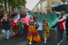 Cigánynak lenni méltóság: erdélyi tanulságai is lehetnek a budapesti Roma Büszkeség Napjának