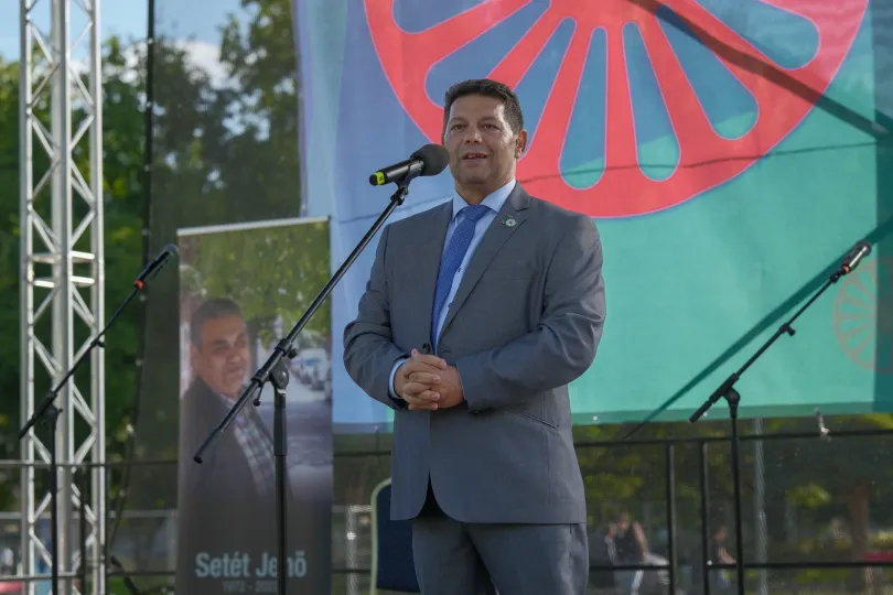 Oláh József főszervező és Karácsony Gergely, Budapest főpolgármestere – Fotó: Márkos Tamás / Transtelex