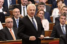 Semjén Zsolt szerint a kormányoldal is felelős a karaktergyilkosságok elterjedésében