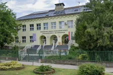 Üvegszilánkot talált egy diák a paprikás krumpliban egy budapesti iskolában