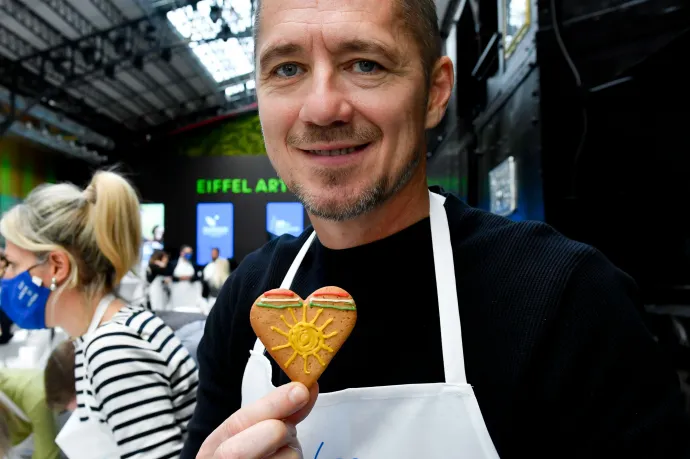 Válogatott játékosok, akik negyven felett is élvezik a foci minden percét