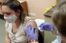 Feleannyi Covid-vakcinát vesz idén az állam, mint tavaly, november végétől lehet újra oltást kérni