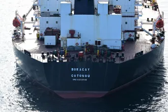 Francia katonák szállták meg az orosz árnyékflotta egyik hajóját