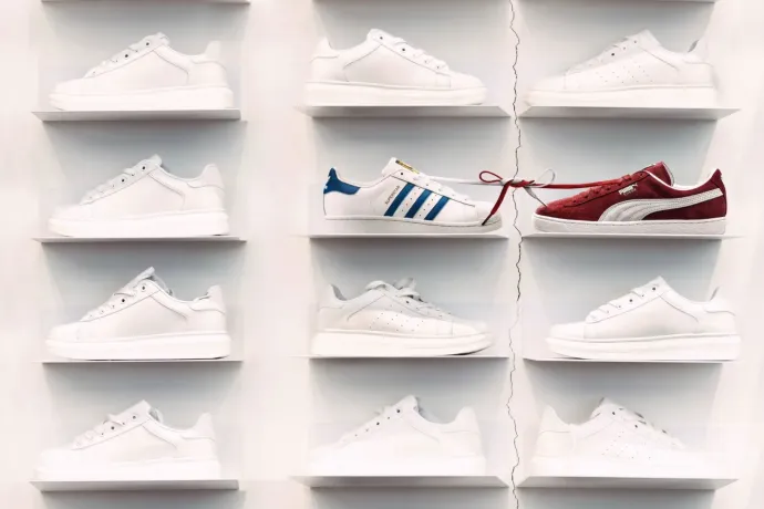 Az Adidas és a Puma testvérháborúja évtizedekre meghatározta a sport világát