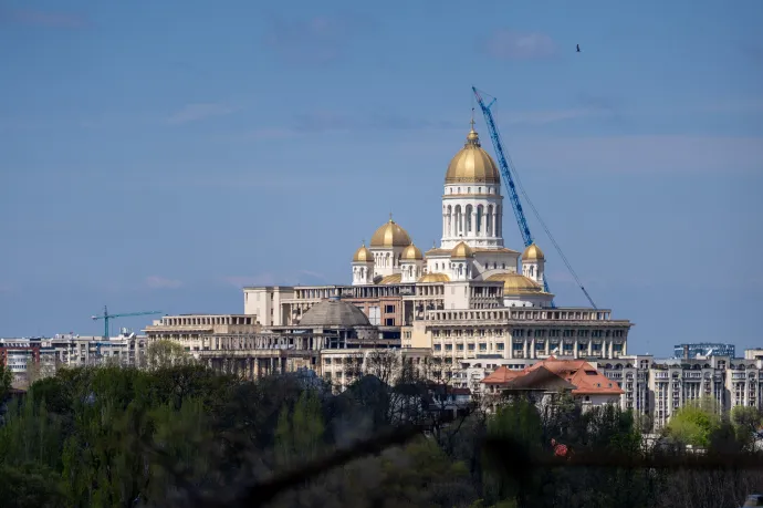 A világ legnagyobb ortodox katedrálisát szentelik fel október végén Bukarestben