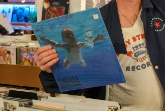 Megint elveszítette a Nirvana elleni gyermekpornográfia-pert a híres albumborítón látható csecsemő, aki azóta felnőtt