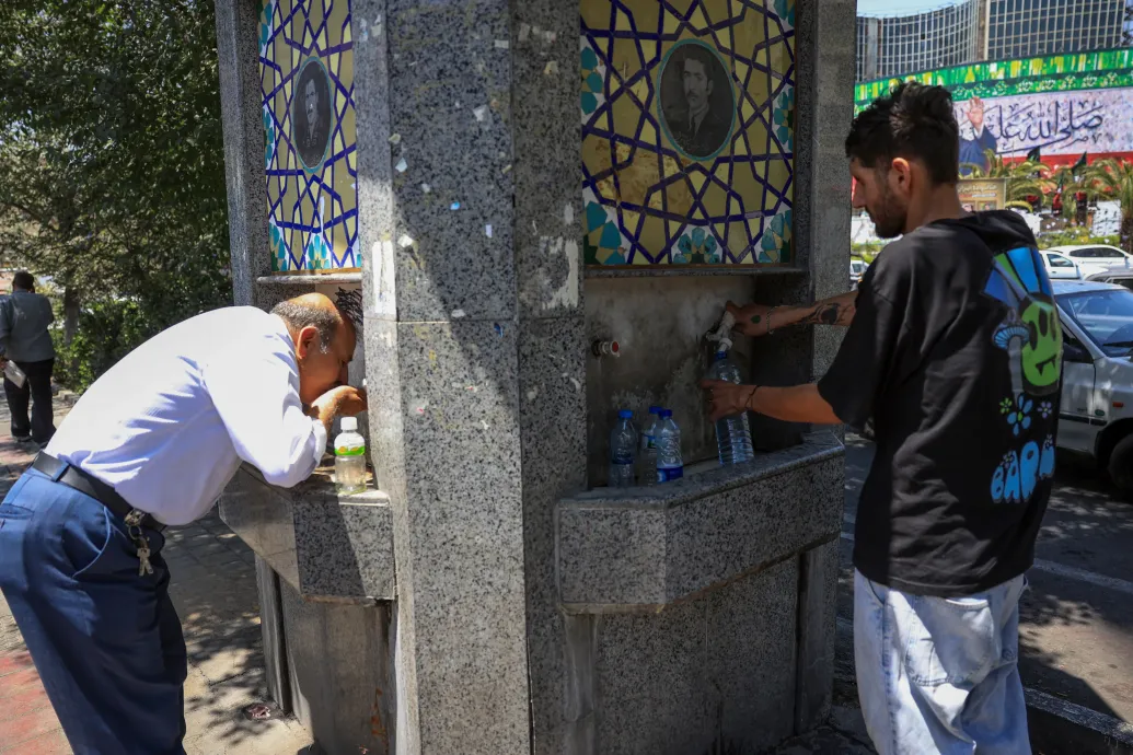 Egyre kevesebb a víz, az elnök szerint el kell költöztetni Irán fővárosát