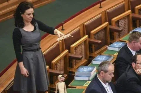 Arányos és szükséges volt Szabó Tímea tiszteletdíjának csökkentése az Emberi Jogok Európai Bíróságának ítélete szerint