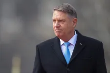 Feltörte a zárat és birtokba vette az adóhatóság a Iohannis-házaspár jogtalanul birtokolt ingatlanát