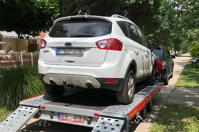 Ákosnak rejtett sérüléssel adtak el egy Ford Kugát, hat év pereskedés után nyert, a kártérítés viszont aprópénz volt