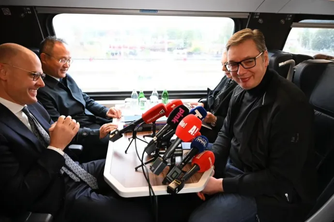 Sándor, mikor fejezitek be a ti részeteket? – kérdezte Vučić Csepreghy Nándortól Belgrádból Szabadkára robogva