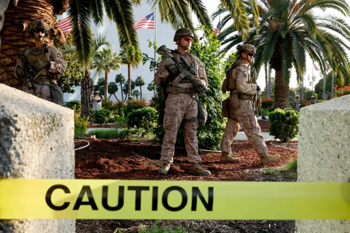 A fő kérdés: nemet mondhatnak-e az amerikai katonák, ha a saját népük ellen vetik be őket