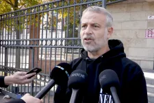 Négy órán át hallgatták ki Juhász Pétert, de politikusok nem kerültek szóba