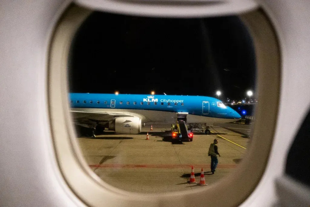 Hurrikán miatt több tucat járatot töröltek az amszterdami Schiphol repülőtéren