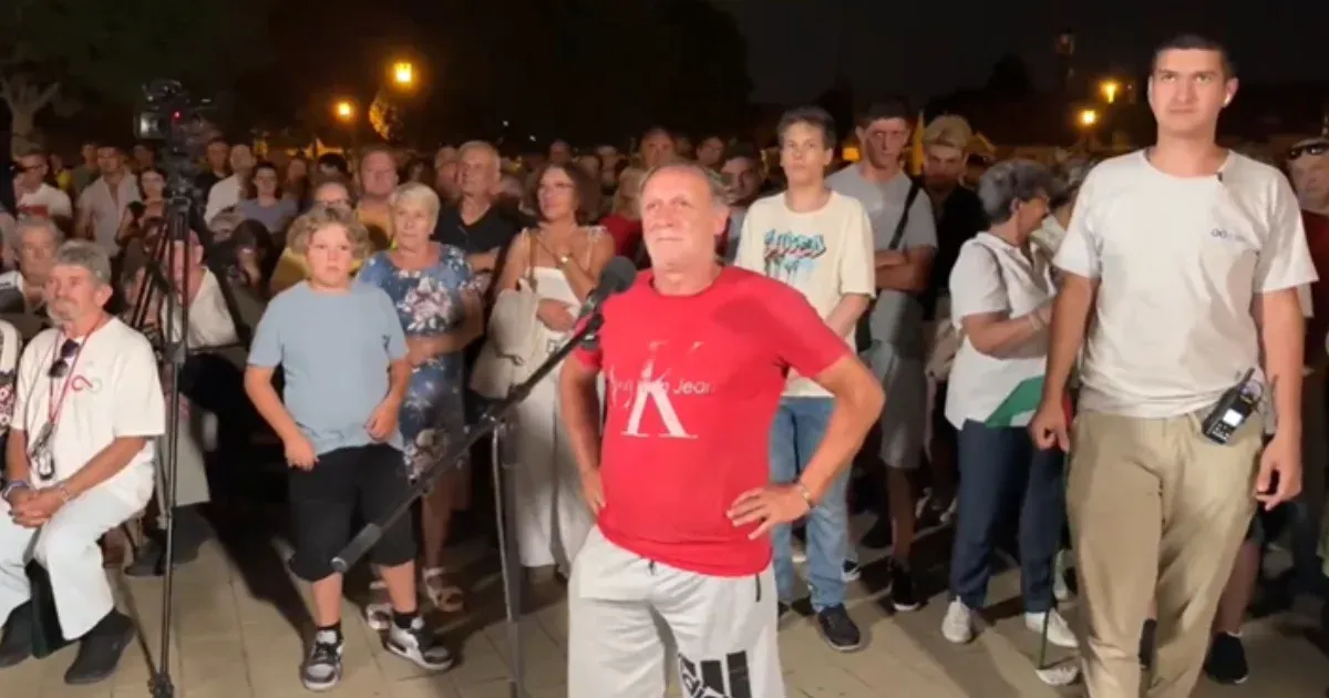 Váczi Zoltán: A horogkereszt tetoválás háttere és a családi tragédia emlékezete