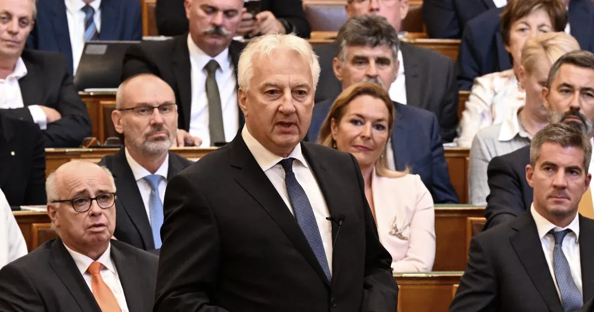 Felhívta Semjén Zsolt az őt bíráló fideszes képviselőt