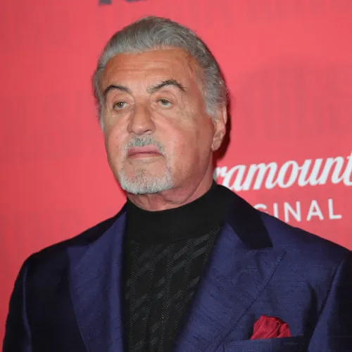 A 79 éves Stallone mesterséges intelligenciával fiatalíttaná magát 18 évesre egy Rambo-előzményfilmhez