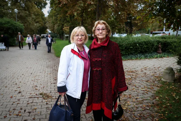 Mária és Zsuzsa – Fotó: Melegh Noémi Napsugár / Telex