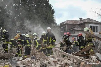Oroszország 500 drónnal támadta Ukrajnát az éjjel, Lviv megyében négyen meghaltak