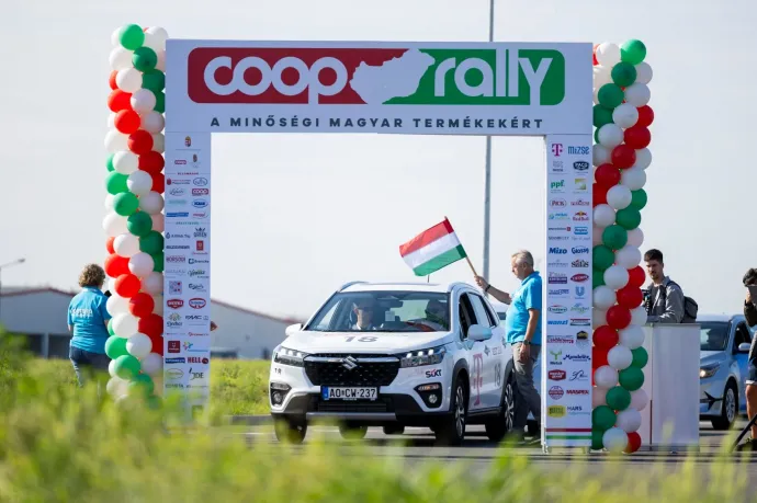 Coop: 30 éve a hazai termékek mellett (x)