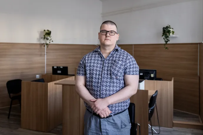 „Ha engedtem volna a lelkiismeretemnek, az üzlet kevésbé lett volna jövedelmező” – interjú a csomagautomatás csalás úttörőjével