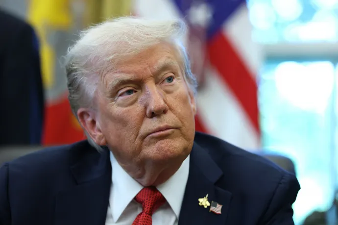 Egy régi törvény aktiválásával vetné be a hadsereget a demokrata vezetésű nagyvárosok ellen Donald Trump