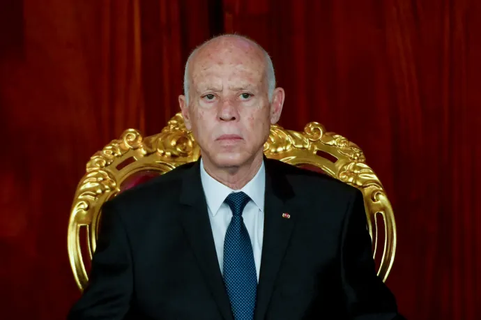 Elnöki kegyelmet kapott az elnököt a Facebookon kritizáló, halálra ítélt tunéziai