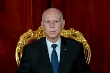 Elnöki kegyelmet kapott az elnököt a Facebookon kritizáló, halálra ítélt tunéziai