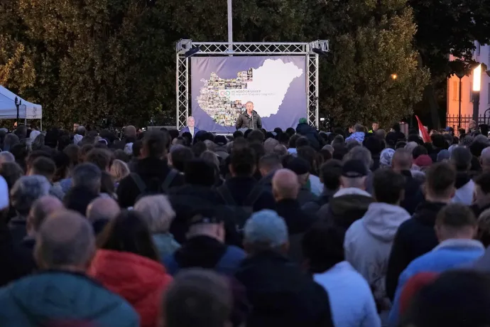 Magyar Péter: Pécs sokkal többet érdemel Hoppál Péternél