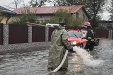 A teljes októberi csapadékátlag háromszorosa zúdulhat pár nap alatt a délkelet-romániai megyékre