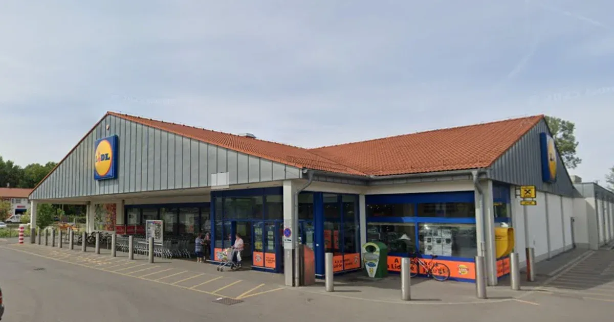 Lopáson kaptak egy kormánytisztviselőt, de megpróbált kibújni a büntetőügy alól