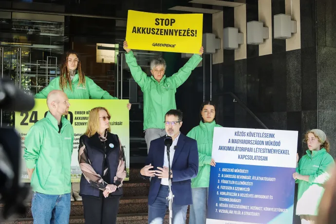 Az akkumulátoripar rendbetételét követeli a kormánytól 40 civil szervezet