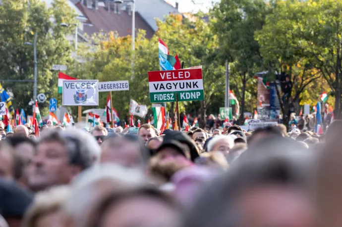 Megvan az október 23-i Békemenet útvonala, az Elvis Presley téren lesz a gyülekező