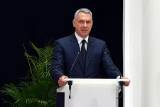 Közösségi Média Osztályt hoztak létre az ÉKM-ben, hogy Lázár munkáját segítsék