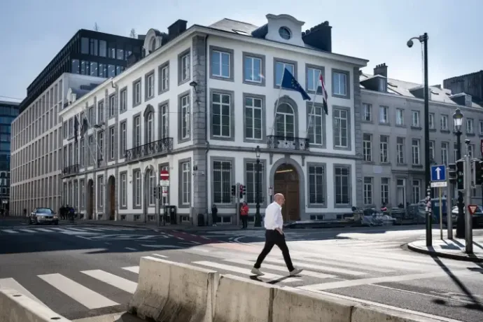 The building of the House of Hungary in the Belgian capital – Photo: Kristof Vadino / De Tijd