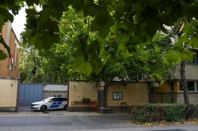 Hazugságvizsgálattal keresik a rendőrt, aki a gyerekvédelmisekkel tárgyalt Juhász Péter Pál ügyében