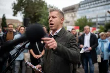 Magyar Péter: Orbán egy ócska, piti csaló szintjére süllyedt