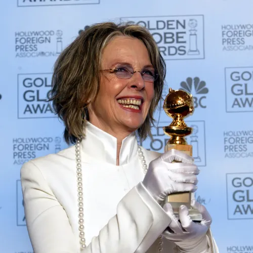 Meghalt Diane Keaton