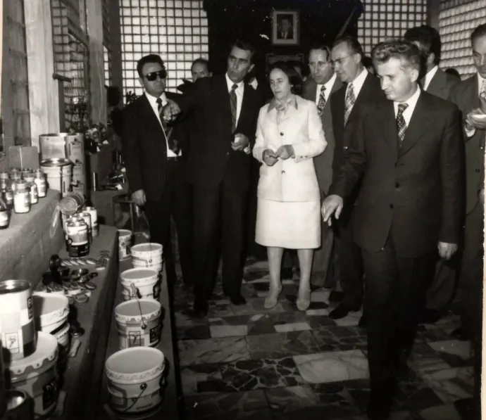 A hivatalos látogatásokon elmaradhatatlan kísérője volt Nicolae Ceaușescunak felesége, Elena Ceaușescu – Fotó: IICMER