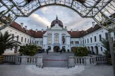 Orbán: Köszönöm a pénzt – 40 milliárd forintból felújítják a gödöllői Grassalkovich-kastélyt, 20 milliárddal az OTP is beszáll