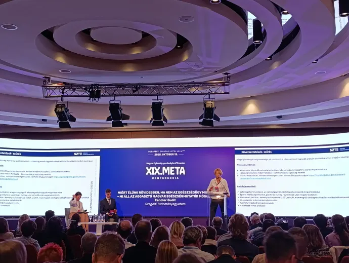 Fendler Judit a Magyar Egészség-gazdaságtani Társaság konferenciáján – Fotó: Nagy Nikoletta / Telex