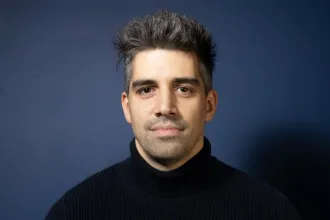 Néha önzőnek érzem magam, amiért a gyerekeimnek ebben az országban kell felnőniük – Nagy Ádám, Jólvanezígy