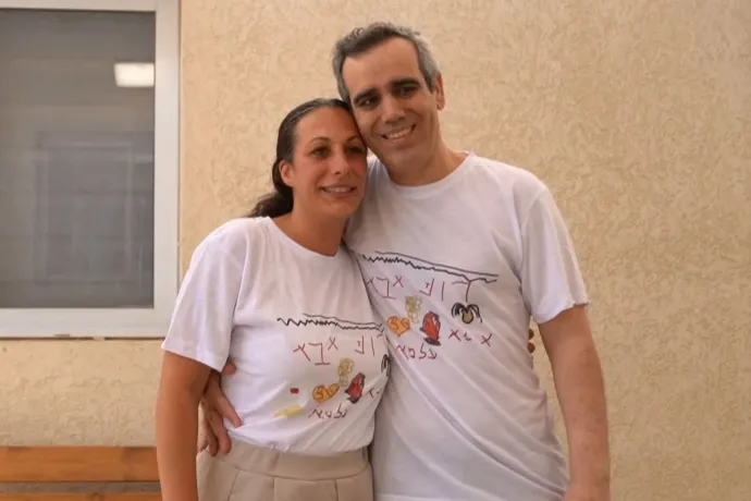 „Az első pillanattól kezdve tudtuk, hogy vissza fog térni” – két év után szabadult ki az utolsó 20 izraeli túsz
