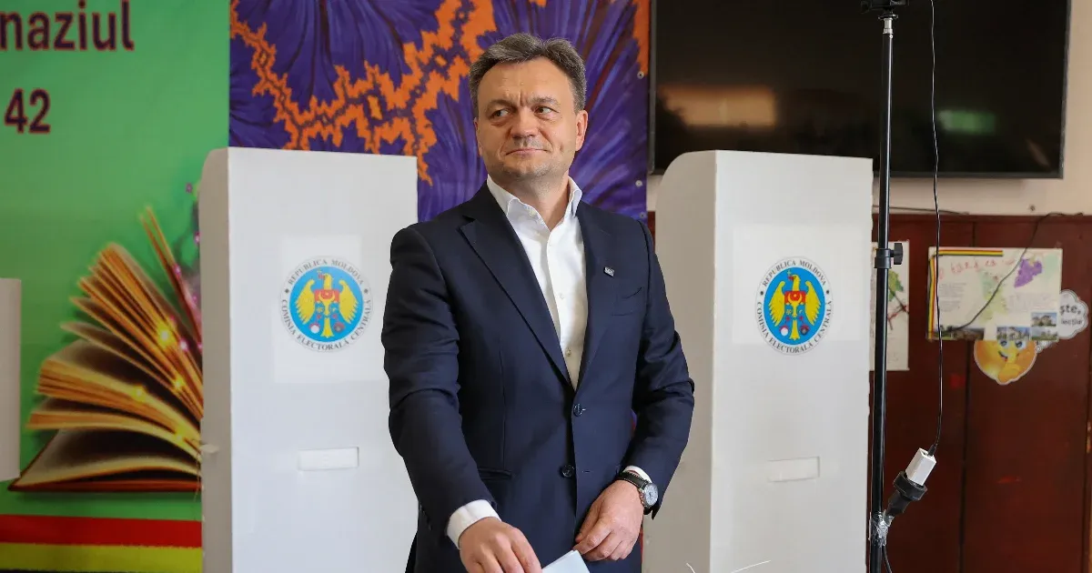 Váratlanul visszavonul a politikától a moldáv miniszterelnök