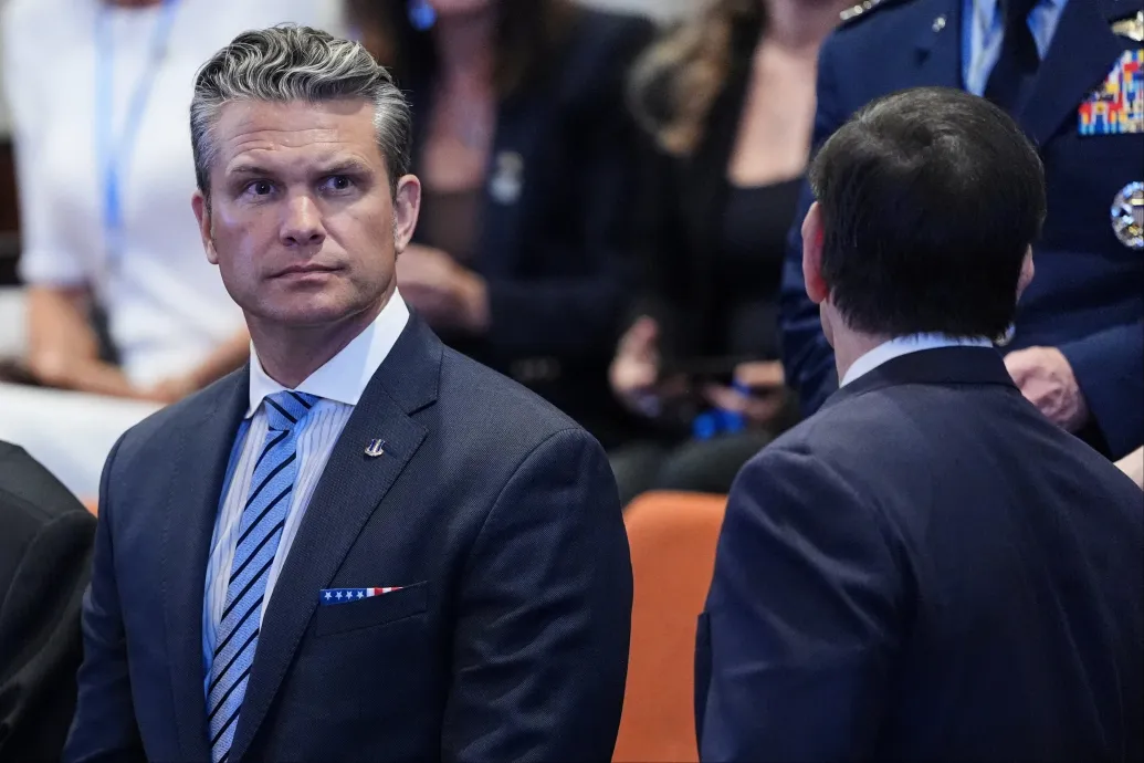 Több tucat amerikai médiacég tiltakozik az új pentagon sajtószabályok ellen