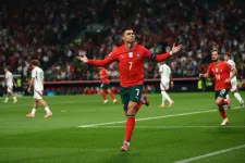 Ronaldo duplázott, Szoboszlai a 91. percben egyenlített Portugáliában