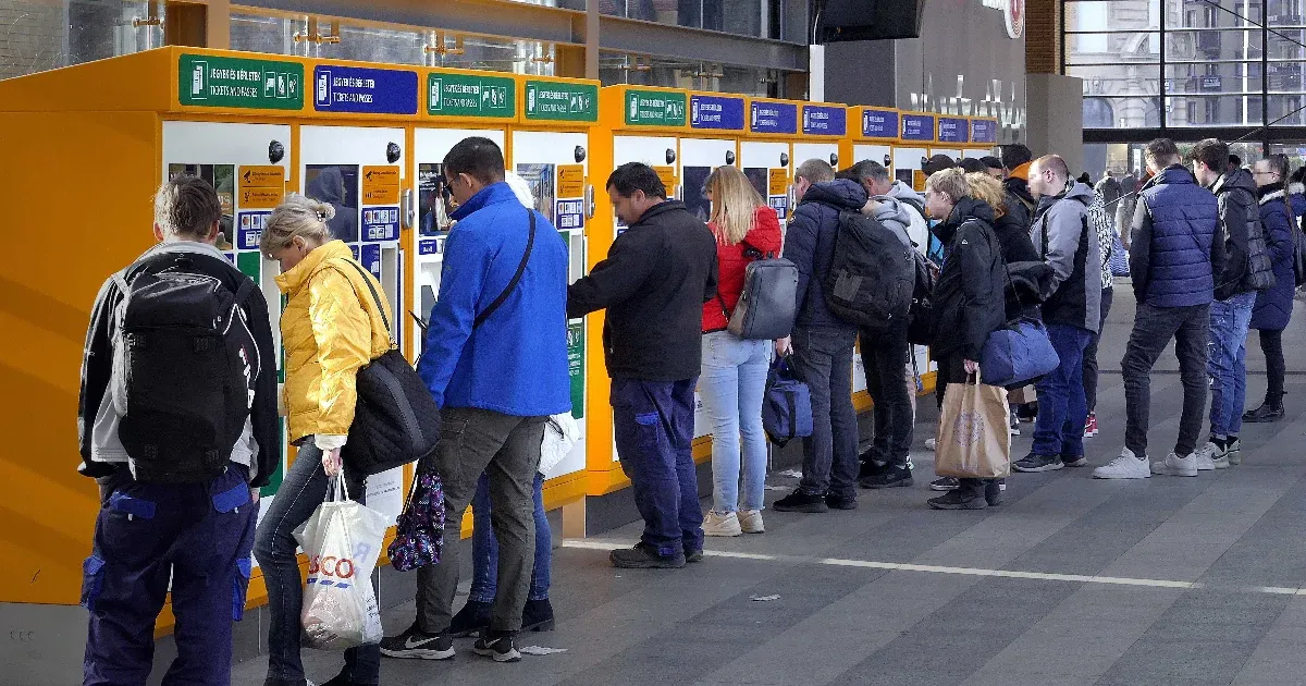 Október 16-tól ugyanannyi lesz a helyszíni és a csekken fizetett pótdíj a vonatokon